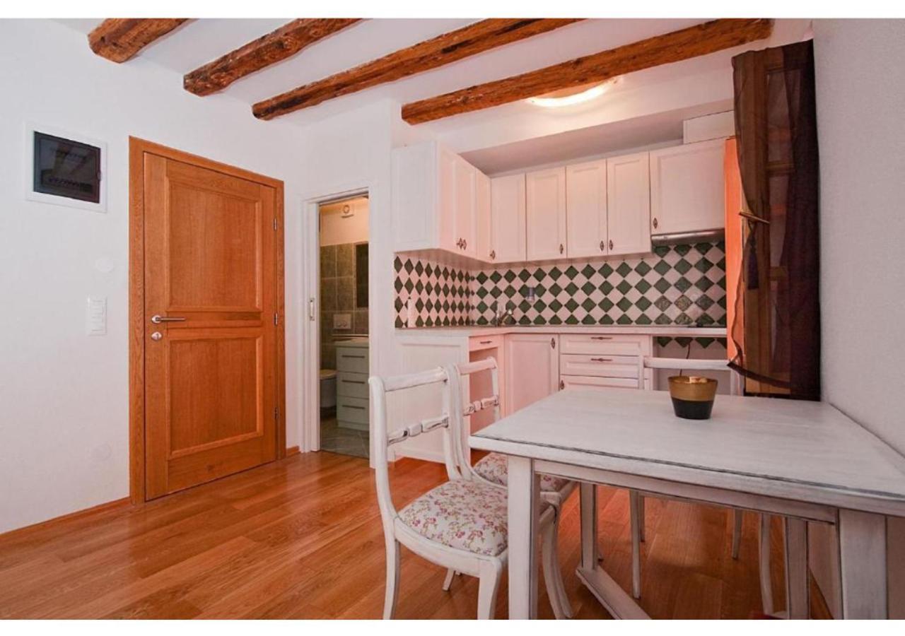 San Cristoforo Accommodations Rovinj - Garzotto Buitenkant foto